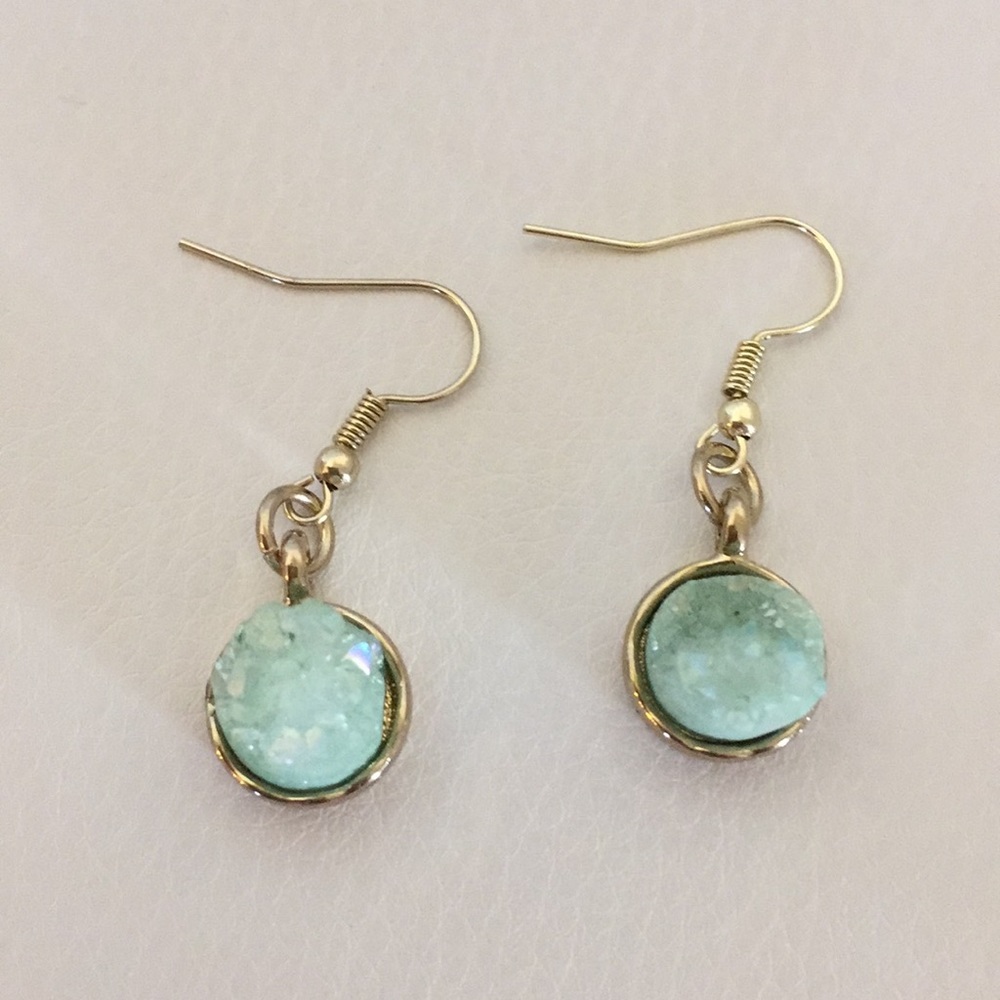 🆒👜👛🆕 Real Stone Earrings